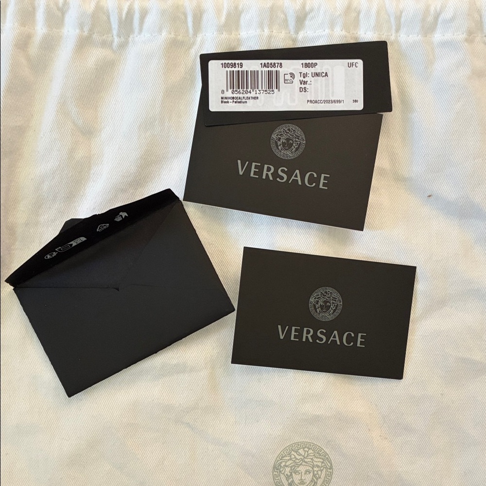 New Versace Black Italian Leather Shoulder mini Hobo Bag w Silver Medusa Charm - Picture 5 of 10